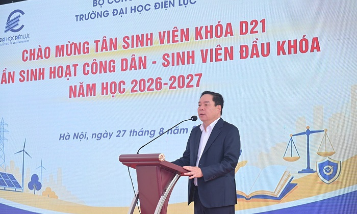 Trường Đại học Điện lực chào đón tân sinh viên khóa D21