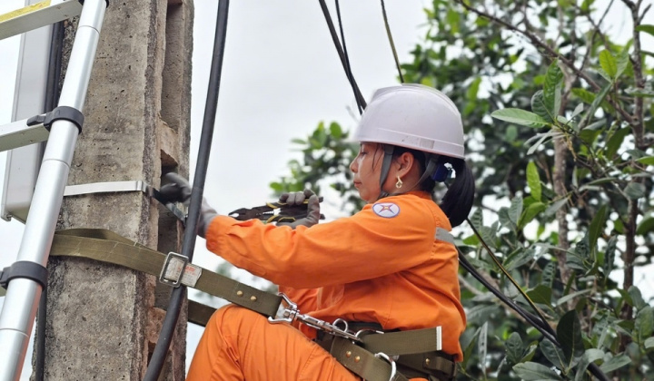Nữ CBCNV ngành Điện: Không có nghề nào dành riêng cho nam giới