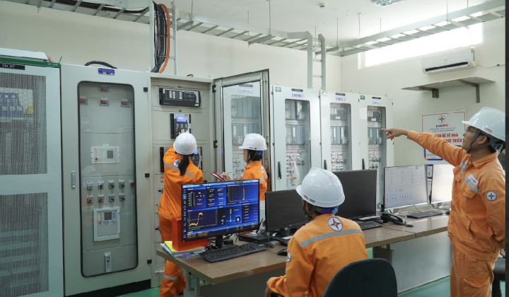 EVNNPC triển khai lưu trữ năng lượng bằng pin BESS: Khi những “kho điện” đã vận hành