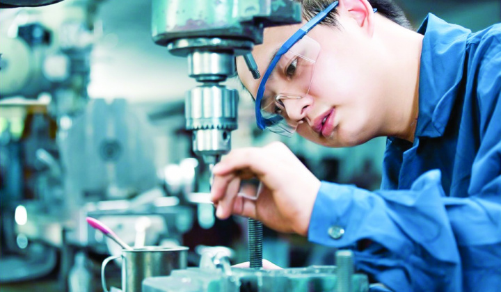 Đến năm 2030, phát triển tối thiểu 20 doanh nghiệp làm chủ công nghệ, sản phẩm công nghệ chiến lược