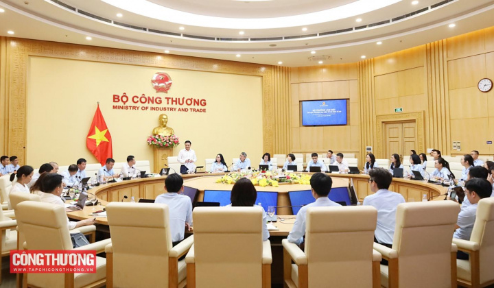 Bộ Công Thương quy định chức năng, nhiệm vụ, quyền hạn và cơ cấu tổ chức của Cục Thương mại điện tử