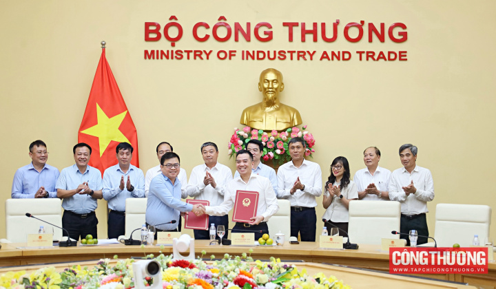 Bộ Công Thương tiếp nhận chức năng quản lý địa chất, khoáng sản, khu công nghiệp
