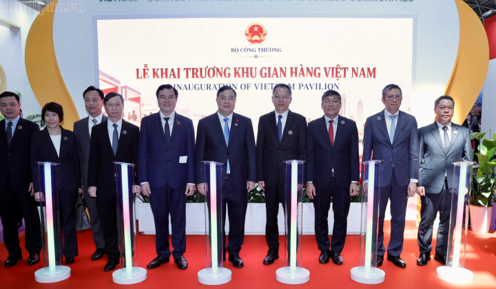 Việt Nam tham dự Hội chợ CAEXPO và Hội nghị CABIS lần thứ 23