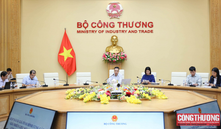 Bộ Công Thương họp đánh giá tình hình cung cầu và giá nhiên liệu sơ cấp các tháng còn lại năm 2026 và năm 2027
