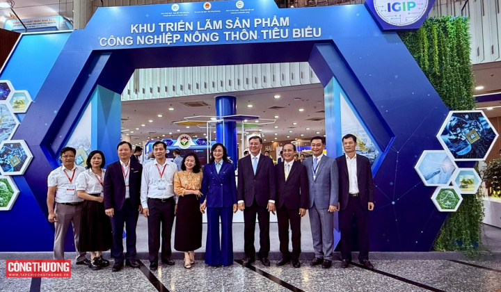 Kết nối sản phẩm công nghiệp nông thôn với chuỗi cung ứng quốc tế
