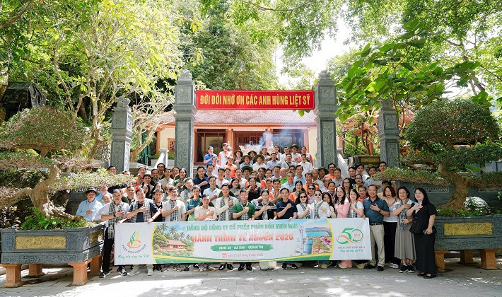 Đảng bộ Phân Bón Miền Nam tổ chức Hành trình về nguồn năm 2026