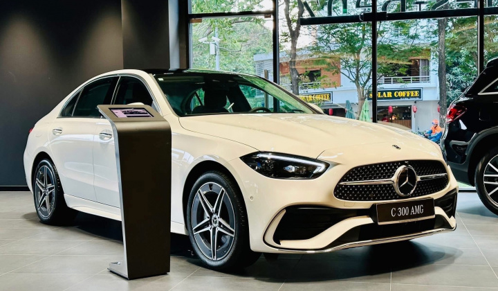Ủy ban Cạnh tranh Quốc gia thông tin chương trình thu hồi mở rộng xe Mercedes-Benz
