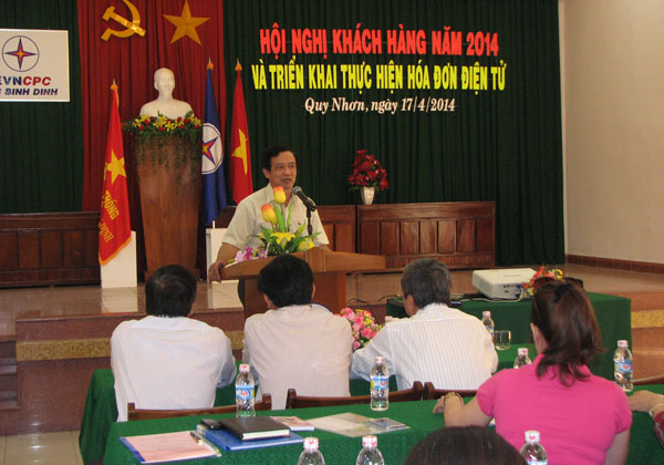Hóa đơn điện tử: Khách hàng dùng điện nói gì