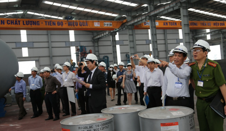 Thăm quan chế tạo bể hai lớp SF và diễn tập kiểm tra rò rỉ bể ngầm theo công nghệ Nhật Bản