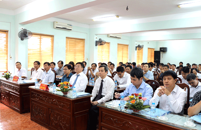 Hóa chất Việt Trì: tổ chức Hội nghị Đại biểu Người Lao động năm 2014