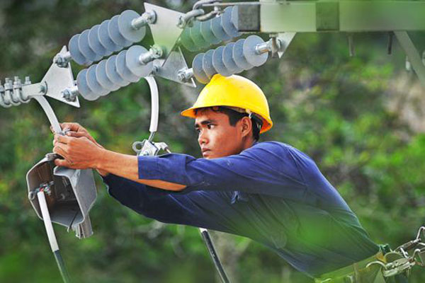 Nhiều ảnh đoạt giải cao cuộc thi ảnh chủ đề “EVN - 60 năm thắp sáng niềm tin”