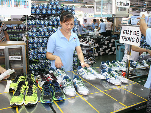 Xuất khẩu giày dép tăng trưởng trong quý I/2014