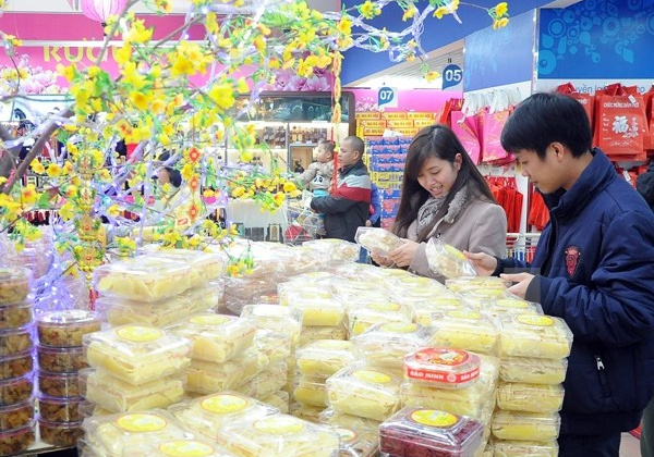 Thị trường Tết Ất Mùi 2015: Người Việt đã chọn hàng Việt