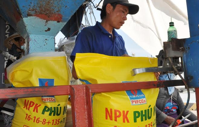 PVFCCo tăng cường nhập khẩu phân bón phục vụ cho vụ Hè Thu 2015