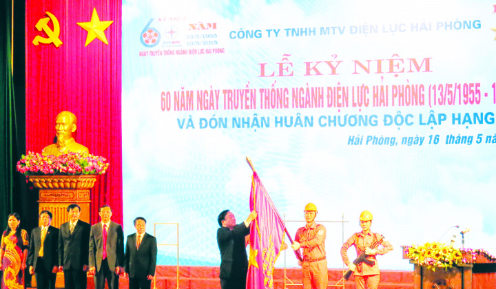 Công ty Điện lực Hải Phòng: Xứng danh đơn vị hai lần Anh hùng