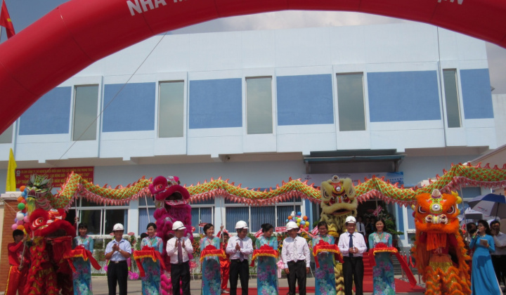 Khánh thành nhà máy sản xuất thiết bị điện