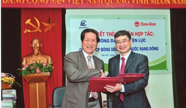 Rạng Đông tiếp tục ký thỏa thuận hợp tác với Trường ĐH Điện lực