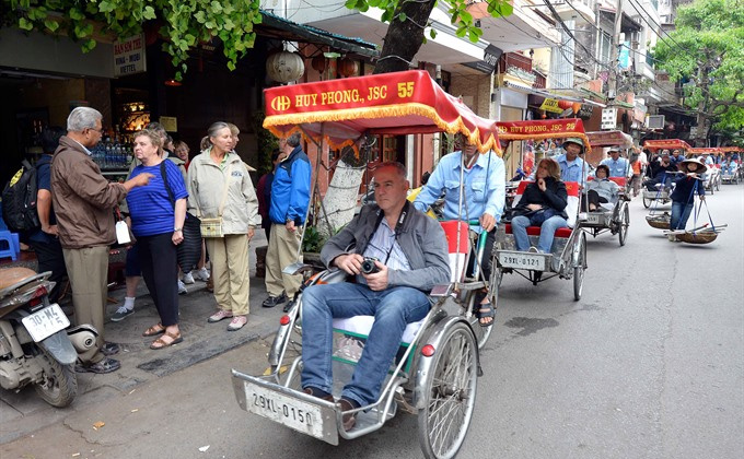 Hanoi encouraged to create more attractive tourism products 