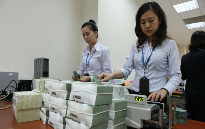 2.57 quadrillion VND deposited at listed banks 