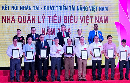 LDA nhận giải thưởng Top 10 thương hiệu vì môi trường Xanh Quốc gia