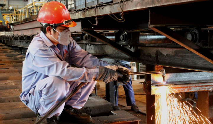 Phân xưởng Cán Thép Nhà Bè - VNSTEEL: Mồ hôi rơi