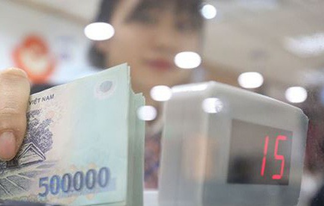 Một số nhân tố ảnh hưởng đến hoạt động cho vay tín chấp tại ngân hàng thương mại