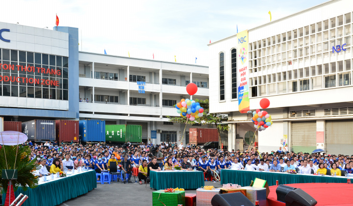 May Nhà Bè sôi nổi thi đua sản xuất đầu năm với thông điệp "Sáng tạo & Phát triển"