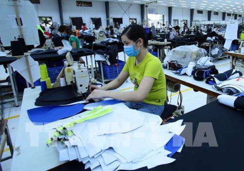 Cảnh giác hàng Trung Quốc tìm cách "khoác áo" hàng Việt né thuế xuất sang Mỹ