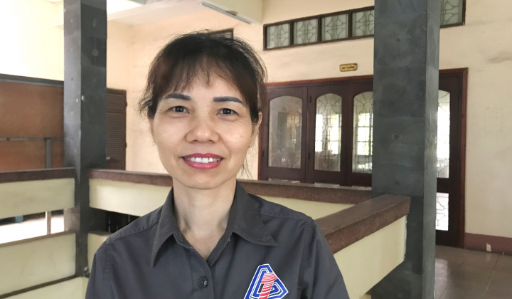 Bùi Thị Tuyết – 28 năm sắt son với tình yêu gang thép