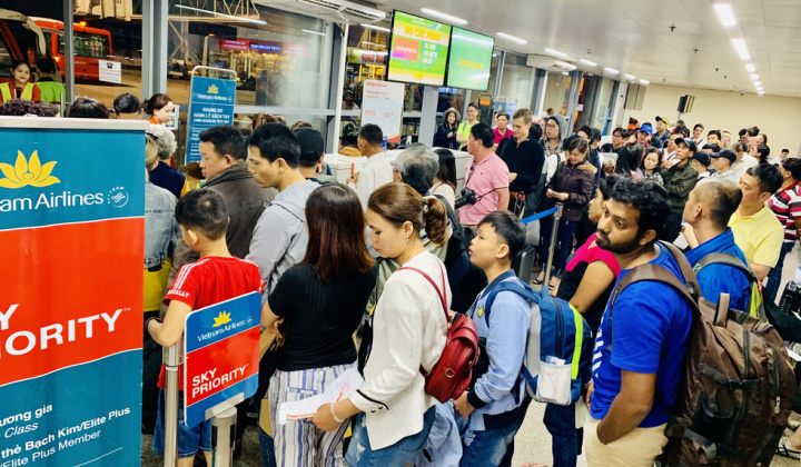 Hãng bay Việt đua nhau mua máy bay, thực chất khai thác thế nào?