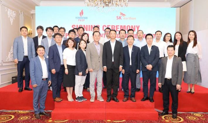 Đẩy mạnh hợp tác dầu khí PVEP - SK Earthon