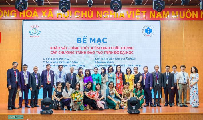 Bế mạc đợt khảo sát chính thức đánh giá ngoài 6 chương trình đào tạo trình độ Đại học