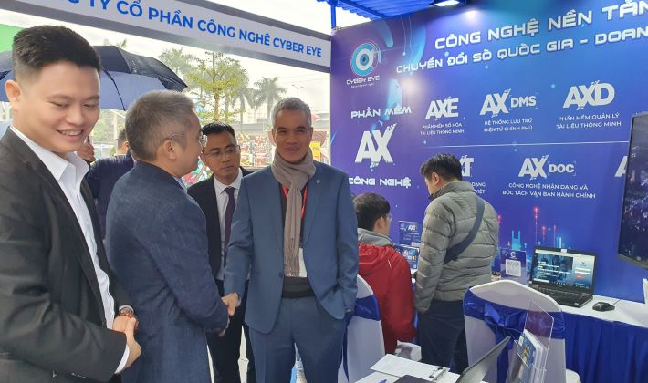 Cyber Eye trình diễn sản phẩm công nghệ tại Chuyển đổi số và Đổi mới sáng tạo