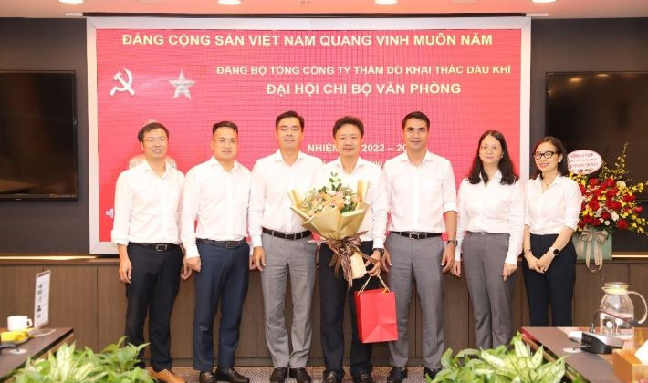 Chi bộ Văn phòng PVEP: Phát huy giá trị đoàn kết, hoàn thành tốt các nhiệm vụ giai đoạn 2022 - 2025