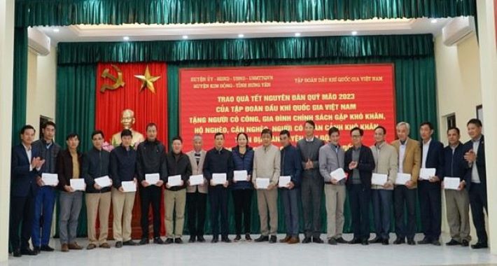 PVEP: Nghĩa tình với Đồng bào nghèo Xuân Quý Mão