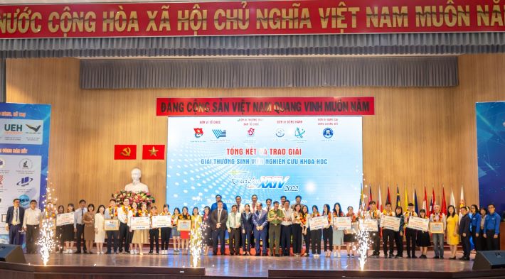 HUFI đạt nhiều giải cao tại Giải thưởng Sinh viên nghiên cứu khoa học Euréka lần thứ 24