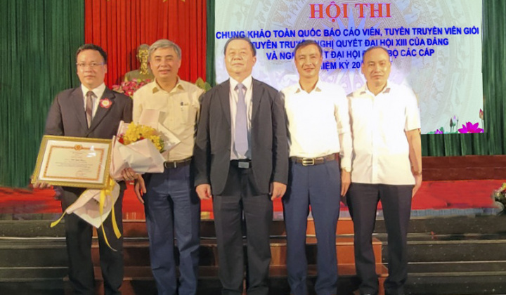 Hội thi chung khảo báo cáo viên, tuyên truyền viên giỏi toàn quốc: Gang Thép Thái Nguyên giành giải Nhì