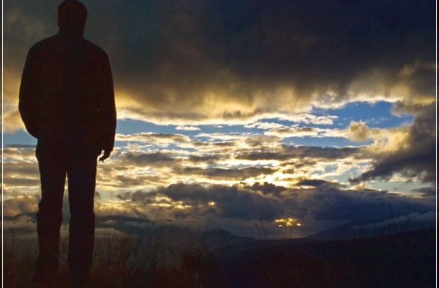 Chuyện chiều thứ 6: Ông tây biết khóc