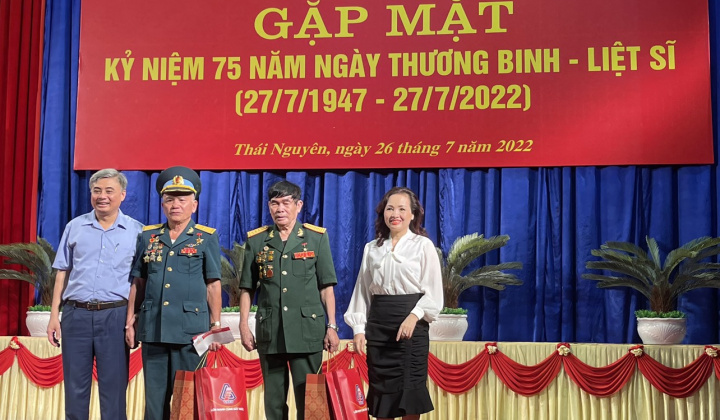 Công đoàn VNSTEEL: Dành hơn 520 triệu đồng tri ân nhân ngày Thương binh, Liệt sỹ