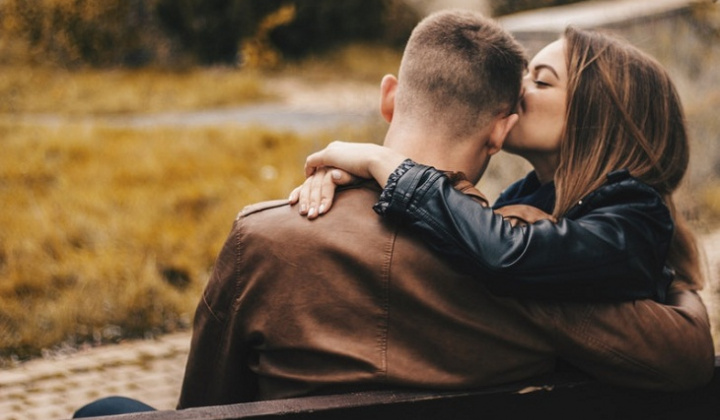 Chuyện chiều thứ 6: Chuyện tình khó tin