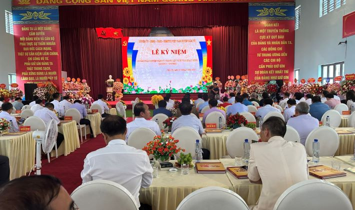 Huyện Nậm Pồ (Điện Biên) kỷ niệm 10 năm thành lập và đón nhận Bằng khen của Thủ tướng Chính phủ