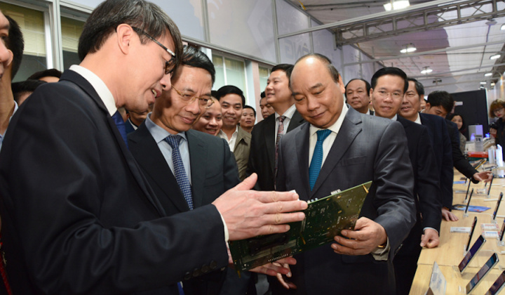 Thủ tướng Nguyễn Xuân Phúc coi điều gì là cơ hội để Việt Nam rút ngắn khoảng cách phát triển?