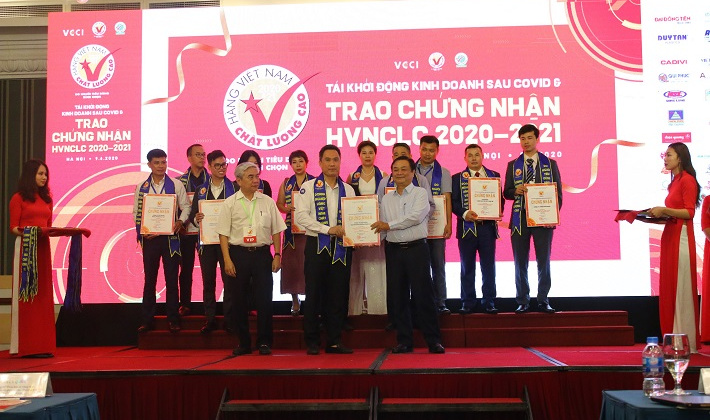 VPP Hồng Hà hơn 20 năm liên tục nhận danh hiệu Hàng Việt Nam chất lượng cao