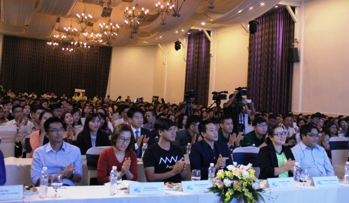 Hơn 500 lãnh đạo trẻ tham dự Vietnam Young Leaders Forum 2018