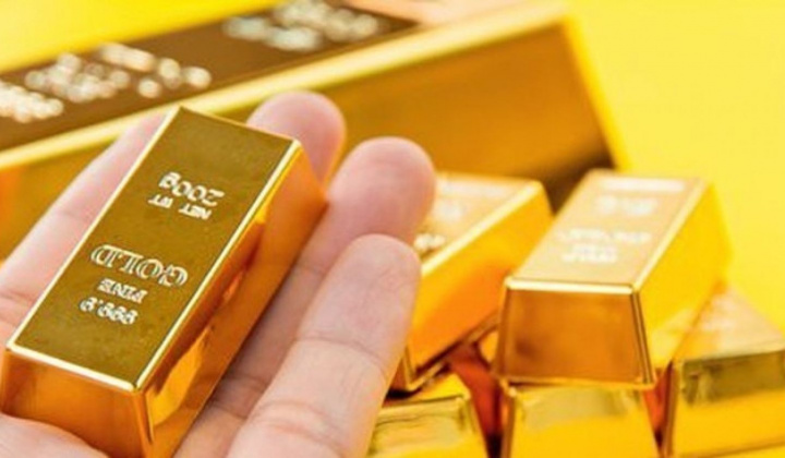 Giá vàng hôm nay 4/12: Tiềm ẩn nguy cơ, vàng leo lên đỉnh