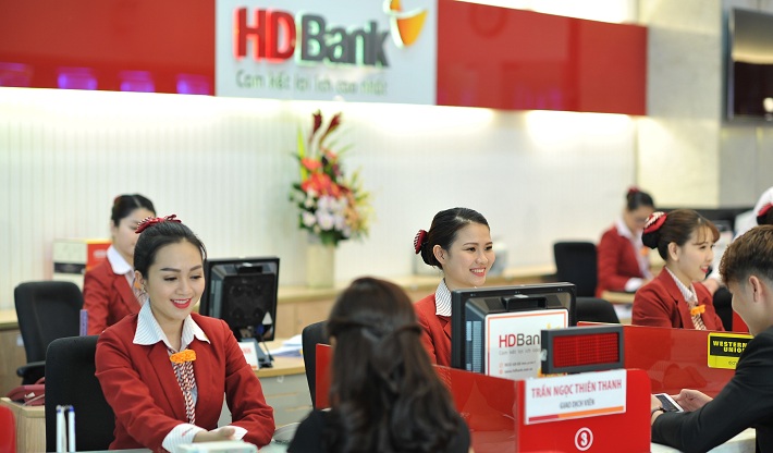 Các yếu tố tác động đến dịch vụ ngân hàng bán lẻ tại HDBank - Chi nhánh An Giang