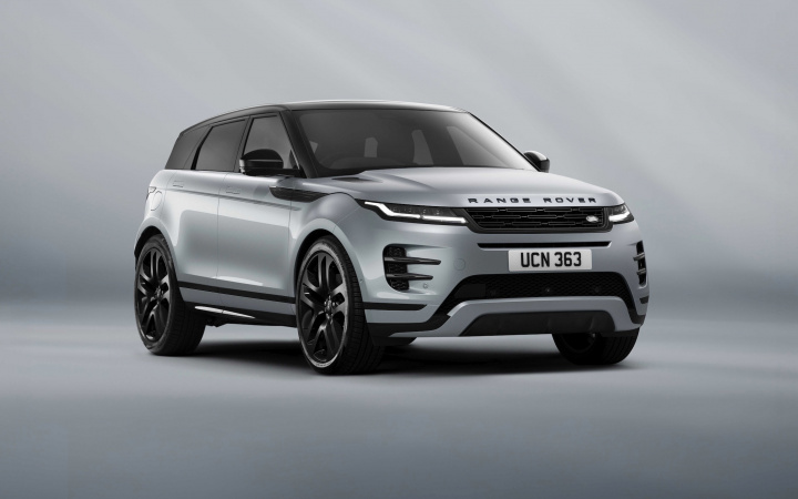 Range Rover Evoque nâng cấp công nghệ và thiết kế, giá từ 2,969 tỷ đồng tại Việt Nam