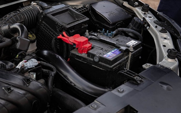Những hiểu lầm phổ biến về ắc quy ô tô mà nhiều tài xế vẫn mắc phải