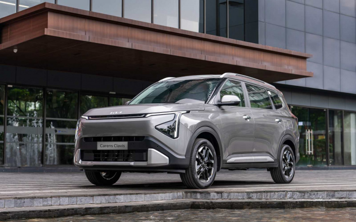 Kia Carens Clavis ra mắt Việt Nam, giá từ 639 triệu đồng