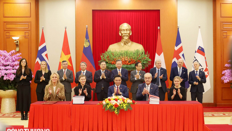 [CHÙM ẢNH] Lễ ký kết Hiệp định Thương mại Tự do Việt Nam - EFTA (VEFTA)